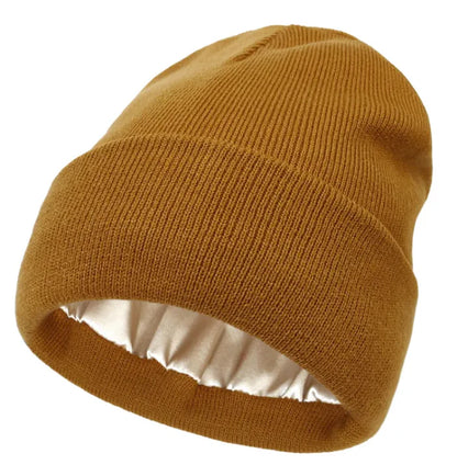 Roots&Reins Silk Lined Beanie